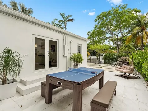 825 SW 23rd Road Miami FL 33129
