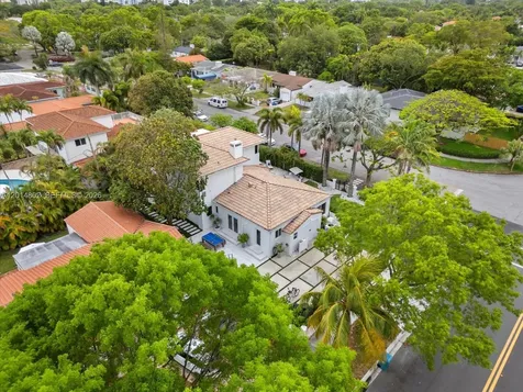 825 SW 23rd Road Miami FL 33129