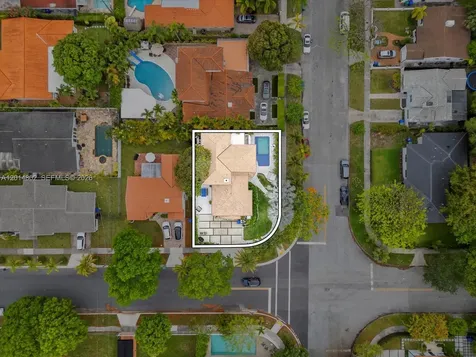 825 SW 23rd Road Miami FL 33129