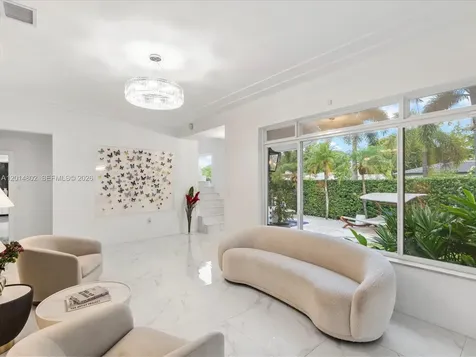 825 SW 23rd Road Miami FL 33129