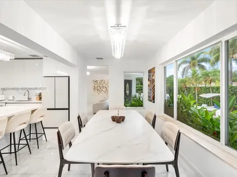 825 SW 23rd Road Miami FL 33129