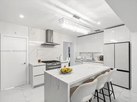 825 SW 23rd Road Miami FL 33129
