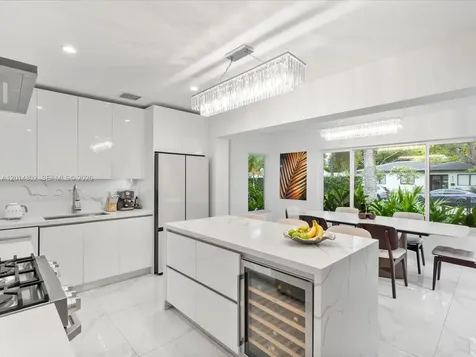825 SW 23rd Road Miami FL 33129
