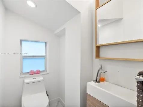 825 SW 23rd Road Miami FL 33129