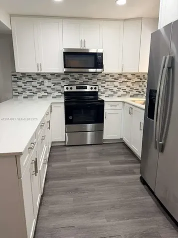 1500 NE 151st Street Miami FL 33162