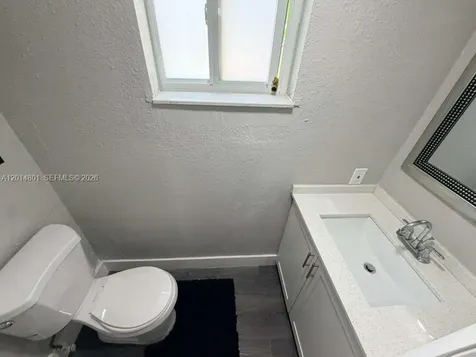 1500 NE 151st Street Miami FL 33162