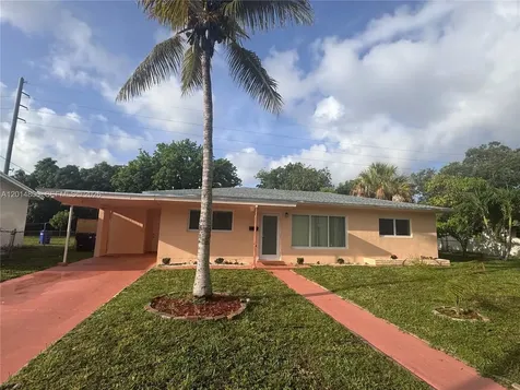 1630 NE 157th North Miami Beach FL 33162