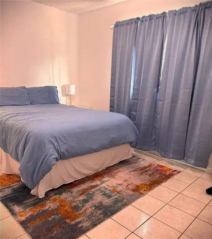 1630 NE 157th North Miami Beach FL 33162