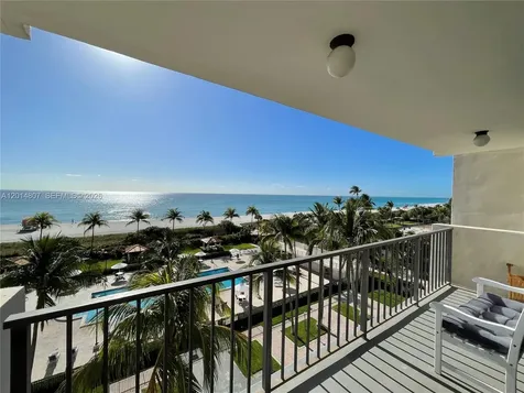 2625 Collins Avenue Miami Beach FL 33140