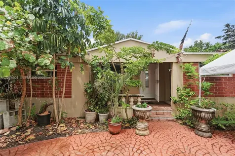 50 SW 58th Court Miami FL 33144