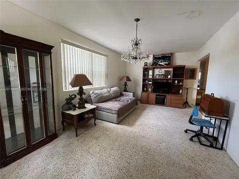 1310 W 31st Street Hialeah FL 33012