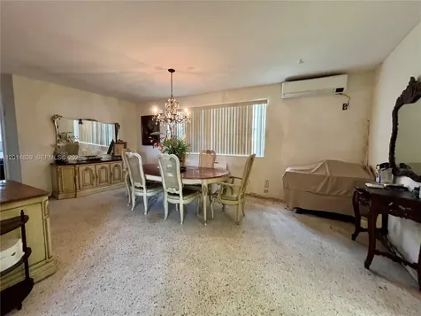 1310 W 31st Street Hialeah FL 33012