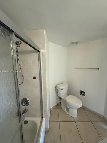 9735 Fontainebleau Boulevard Miami FL 33172