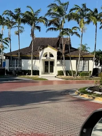 9735 Fontainebleau Boulevard Miami FL 33172
