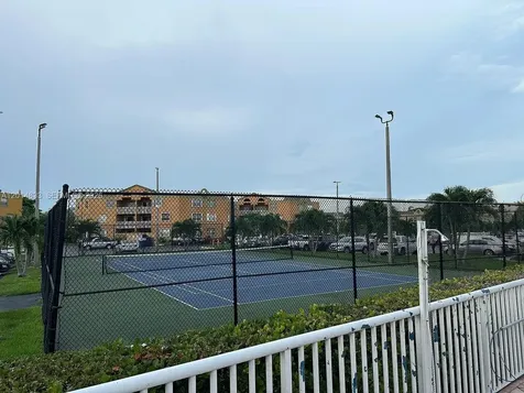 9735 Fontainebleau Boulevard Miami FL 33172