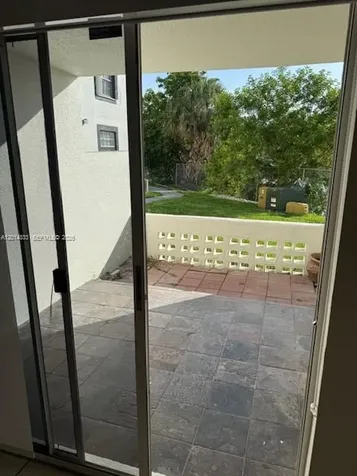 9735 Fontainebleau Boulevard Miami FL 33172