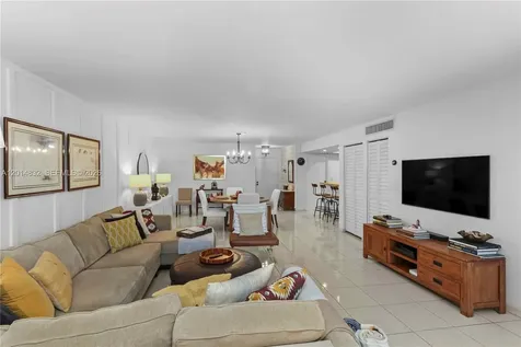 8555 SW 114th Court Miami FL 33173
