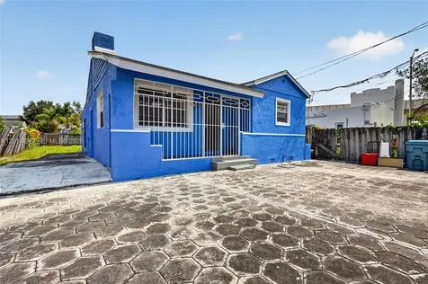 1211 NW 37th Street Miami FL 33142