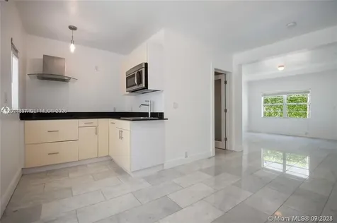 928 Jefferson Avenue Miami Beach FL 33139