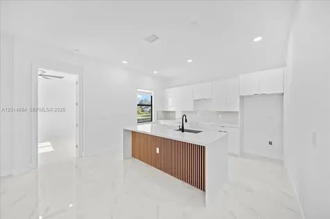 626 Beach Avenue S Lehigh Acres FL 33974