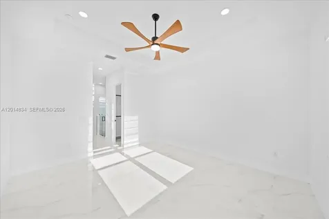 626 Beach Avenue S Lehigh Acres FL 33974