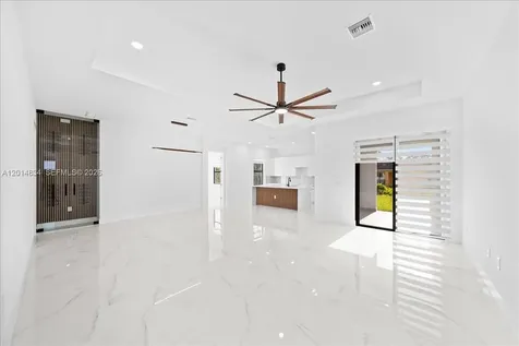 626 Beach Avenue S Lehigh Acres FL 33974
