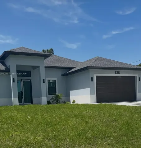 626 Beach Avenue S Lehigh Acres FL 33974