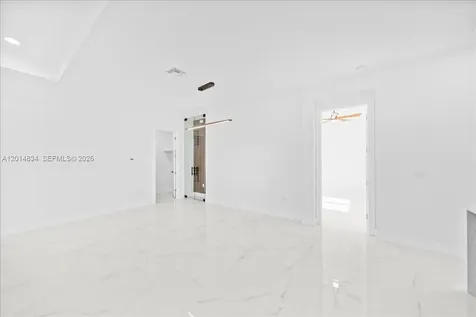 626 Beach Avenue S Lehigh Acres FL 33974
