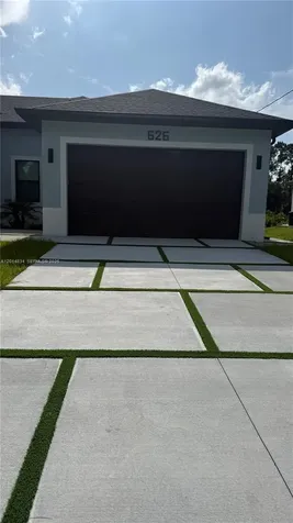 626 Beach Avenue S Lehigh Acres FL 33974