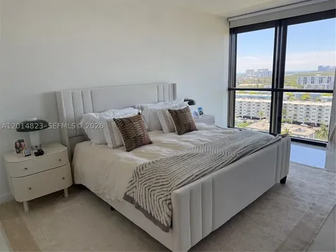 2000 Island Boulevard Aventura FL 33160