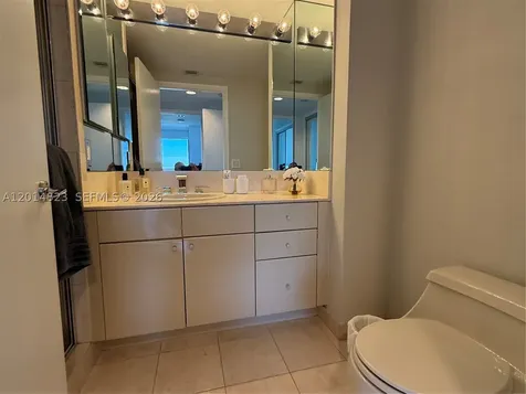 2000 Island Boulevard Aventura FL 33160