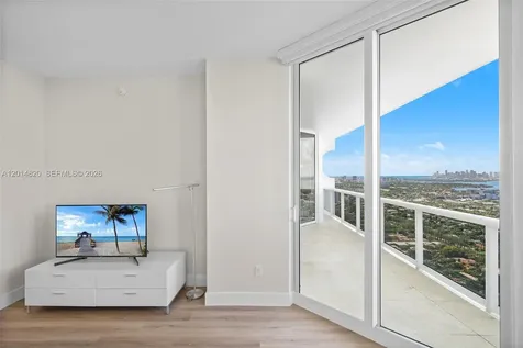 4775 Collins Avenue Miami Beach FL 33140