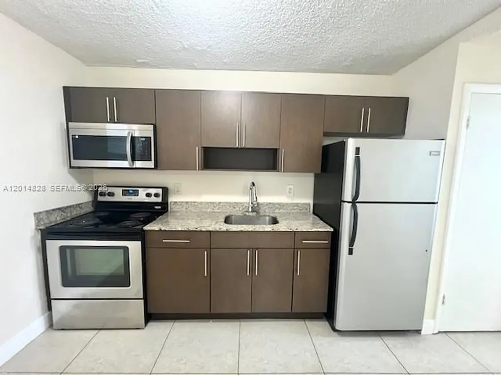685 NE 85th Street Miami FL 33138
