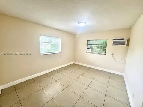685 NE 85th Street Miami FL 33138