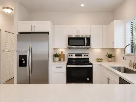 4817 E 9th Lane Hialeah FL 33013