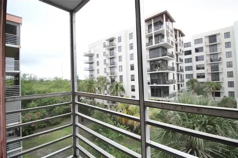 17890 W Dixie Highway 519 Highway North Miami Beach FL 33160