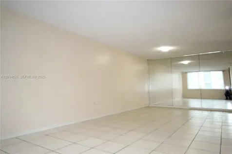 17890 W Dixie Highway 519 Highway North Miami Beach FL 33160