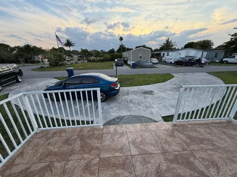 19800 SW 180th Avenue Unit 105 Miami FL 33187