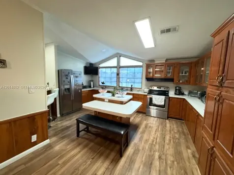 19800 SW 180th Avenue Unit 105 Miami FL 33187