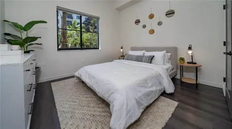 6970 SW 40th Street Miami FL 33155