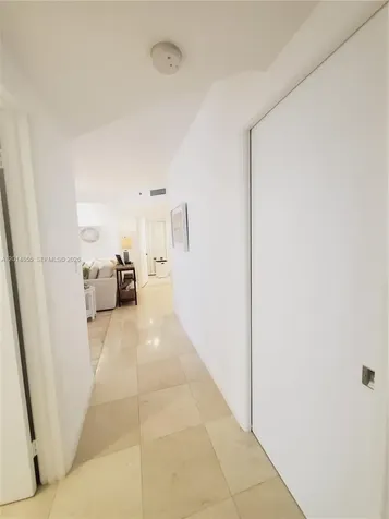 2000 Island Boulevard Aventura FL 33160