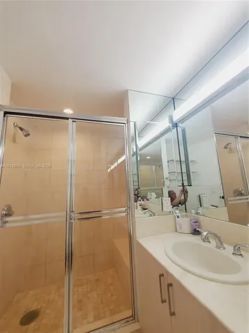2000 Island Boulevard Aventura FL 33160