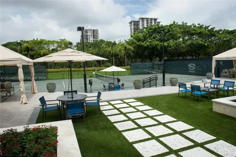 2000 Island Boulevard Aventura FL 33160