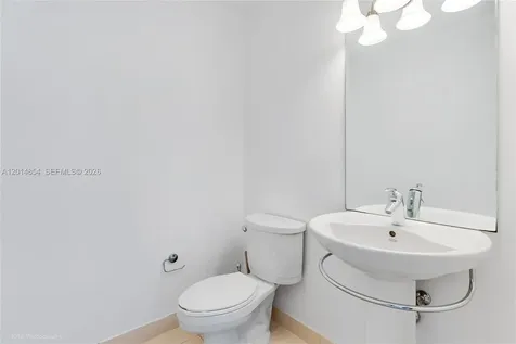 300 S Biscayne Boulevard Miami FL 33131
