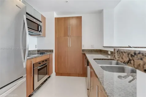 300 S Biscayne Boulevard Miami FL 33131