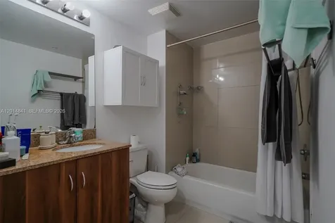 601 NE 23rd Street Miami FL 33137