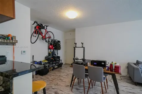 601 NE 23rd Street Miami FL 33137