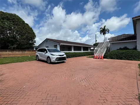 1040 S Federal Highway Hollywood FL 33020