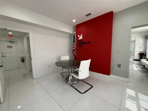 1040 S Federal Highway Hollywood FL 33020
