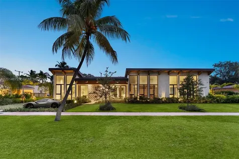 6716 San Vicente Street Coral Gables FL 33146